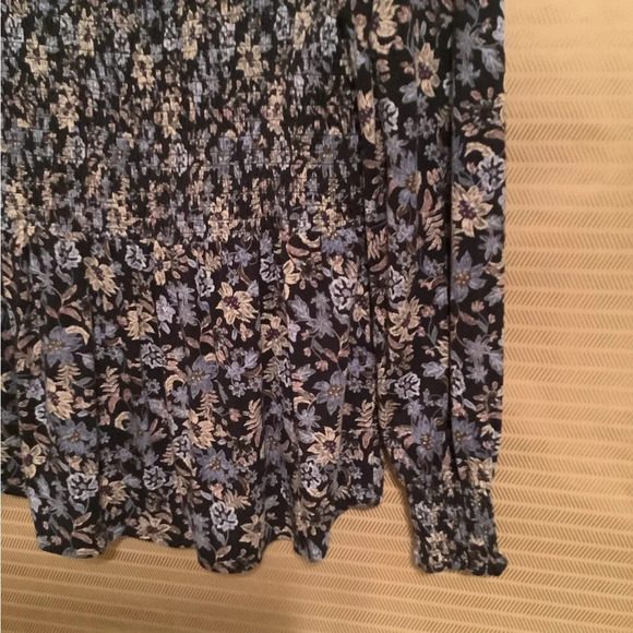 GOOD HART~PEPLUM HEM BLOUSE~ XS - Picture 3 of 6